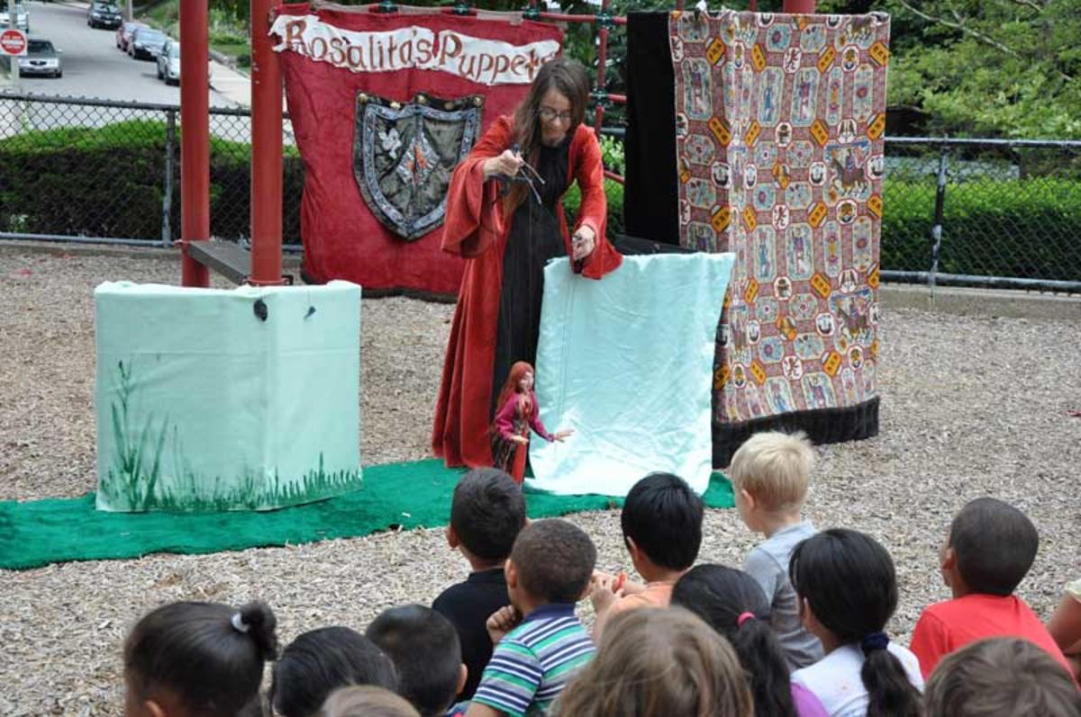 Rosalita’s Puppets Performances at Park